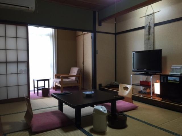 Yuzawa Hotel Bilik gambar